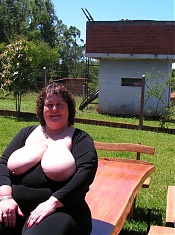 Mature BBW Housewife