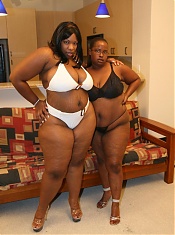 Massive ebony bbw babes taking turns in licking cunts and toy fucking their holes